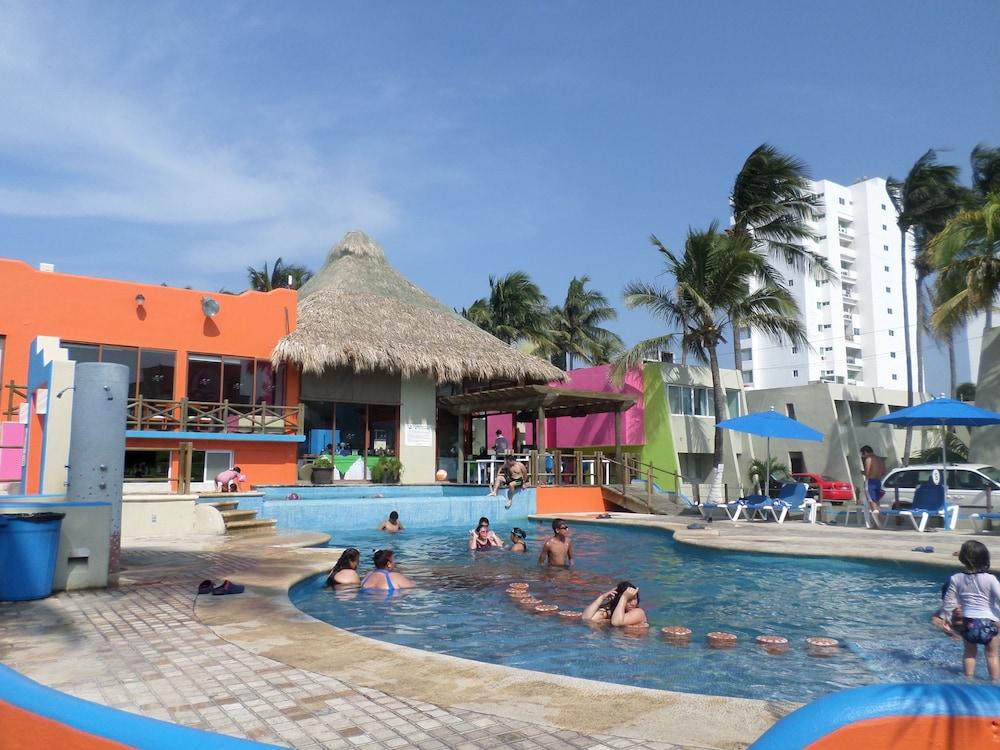 Hotel Suites Mediterraneo Boca Del Rio فيراكروز المظهر الخارجي الصورة