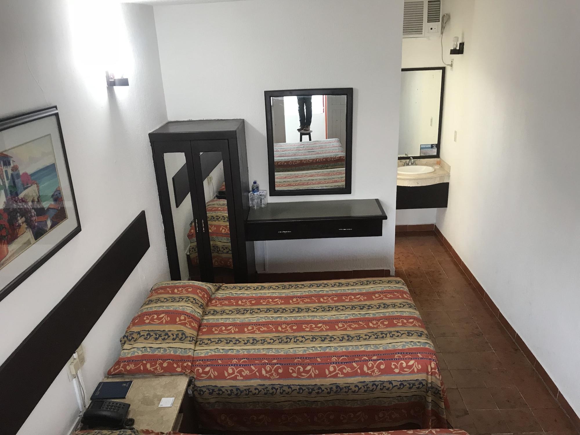 Hotel Suites Mediterraneo Boca Del Rio فيراكروز المظهر الخارجي الصورة