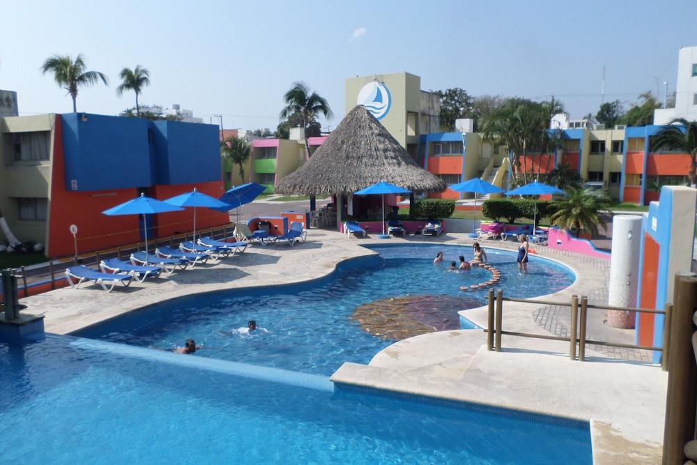 Hotel Suites Mediterraneo Boca Del Rio فيراكروز المظهر الخارجي الصورة