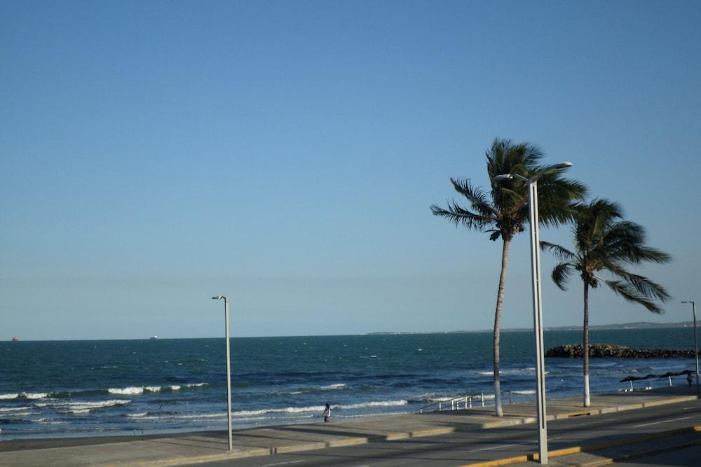 Hotel Suites Mediterraneo Boca Del Rio فيراكروز المظهر الخارجي الصورة