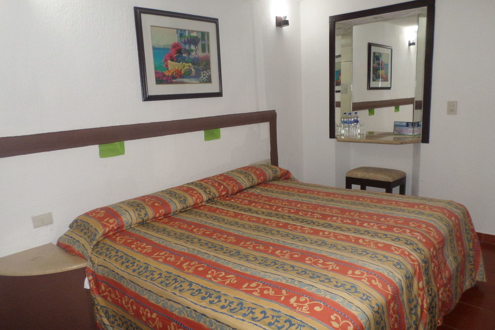 Hotel Suites Mediterraneo Boca Del Rio فيراكروز المظهر الخارجي الصورة